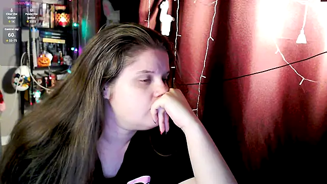 Snapshot of so_cute777 chatting on 11-14-25, 03:33 so cute777 online show from 11-14-25, 03:33