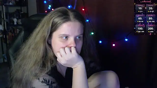 Snapshot of so_cute777 chatting on 04-19-26, 06:10 so cute777 online show from 04-19-26, 06:10
