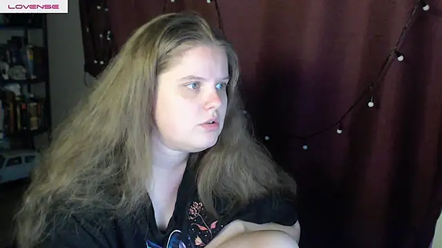 Snapshot of so_cute777 chatting on 05-29-26, 02:09 so cute777 online show from 05-29-26, 02:09