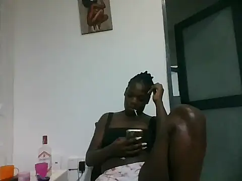 Snapshot of NAUGHTY__EBONY chatting on 05-24-26, 06:35 NAUGHTY EBONY online show from 05-24-26, 06:35
