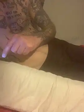 PIercingBoy38 online show from 02-17-25, 09:52