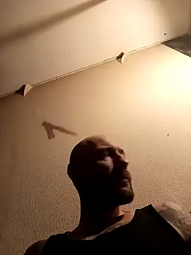 PIercingBoy38 online show from 11-17-25, 09:53