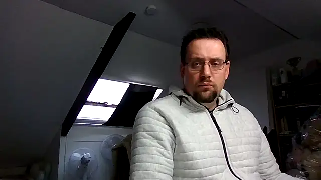 rdewaard81 online show from 11-25-25, 02:06