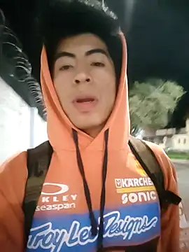 Alexander9827 online show from 01-08-25, 12:17