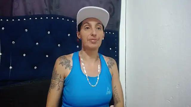 anyu1306 online show from 12-29-24, 09:20