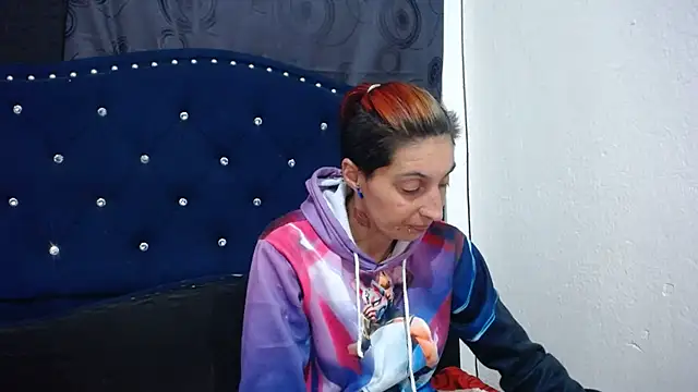 anyu1306 online show from 01-07-25, 01:49