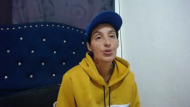 anyu1306 online show from 01-31-25, 06:14