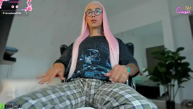 Snapshot of Miss_sagitario chatting on 03-03-26, 12:11 Miss sagitario online show from 03-03-26, 12:11