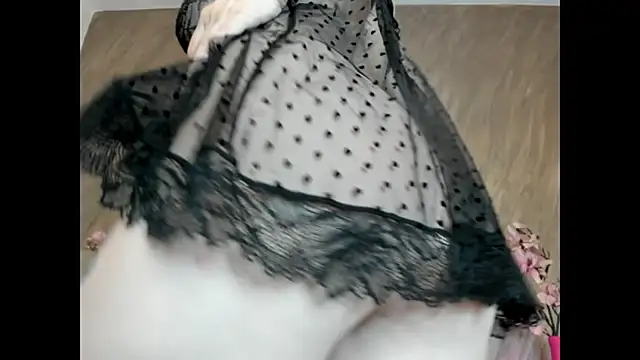 Rayanablackandwhite online show from 04-20-26, 07:26