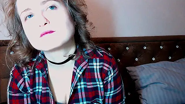 Sara4uu online show from 02-14-26, 10:50