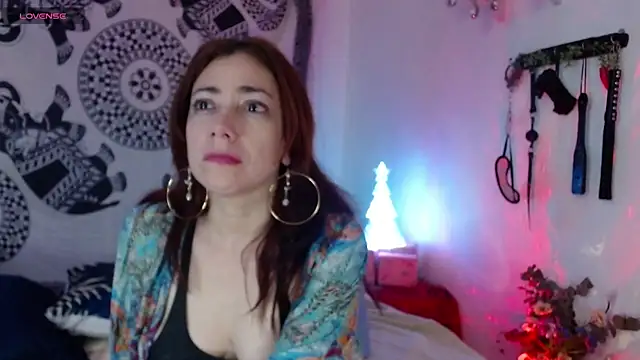 Eve Blue77 online show from 12-20-25, 02:40