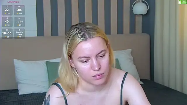 Snapshot of AmaliaBell chatting on 07-26-26, 01:07 AmaliaBell online show from 07-26-26, 01:07