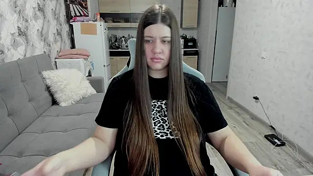 Lis Kollen online show from 11-30-25, 10:30