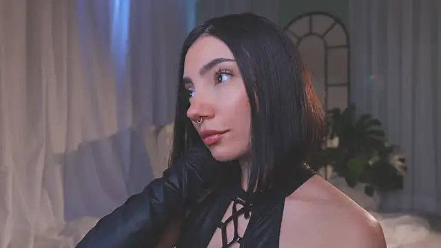 AmyArmstrong online show from 02-25-26, 10:19