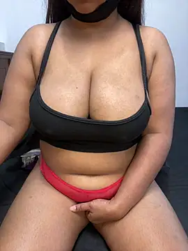 Snapshot of VINDY- chatting on 07-17-26, 05:25 VINDY- online show from 07-17-26, 05:25