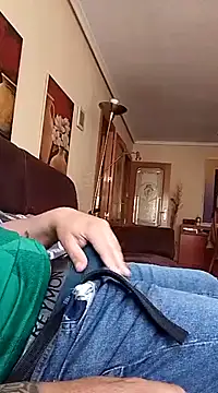 Snapshot of andres1925 chatting on 03-18-25, 11:08 andres1925 online show from 03-18-25, 11:08