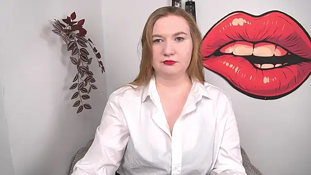 LaraDream online show from 01-16-26, 02:10