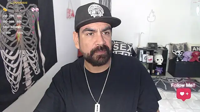 Snapshot of soyelcarlitos_ chatting on 05-03-26, 05:41 soyelcarlitos online show from 05-03-26, 05:41