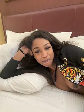 mismialove online show from 02-05-26, 04:22