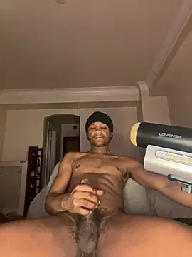 Snapshot of Letgeti chatting on 02-13-26, 04:52 Letgeti online show from 02-13-26, 04:52