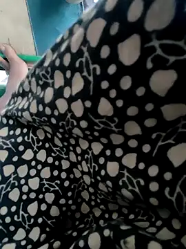 Snapshot of Kolkata___Boy chatting on 01-01-25, 12:11 Kolkata Boy online show from 01-01-25, 12:11