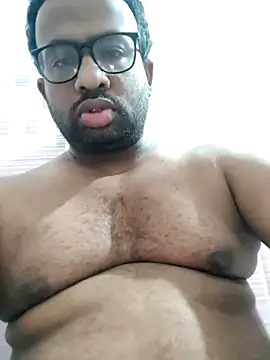 Sammy6432 online show from 11-10-25, 01:59