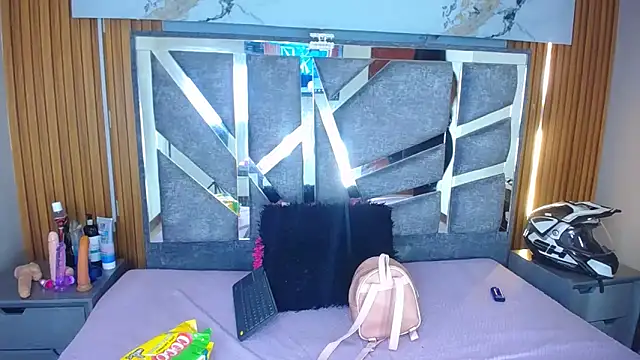 stefanvix202 online show from 04-08-26, 11:16