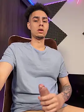 bigryann23 online show from 02-14-26, 02:30